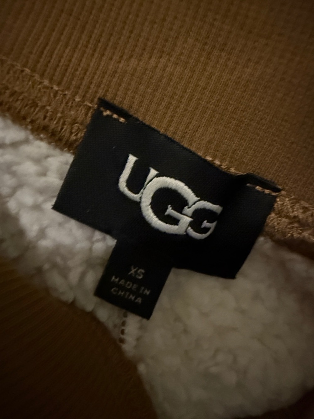 UGG womens Brown Sweatpants with White Sherpa Side Trim travel warm coozy - Picture 2 of 6